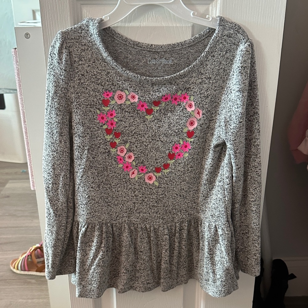 Cat & Jack Gray Long Sleeve Top with Floral Heart